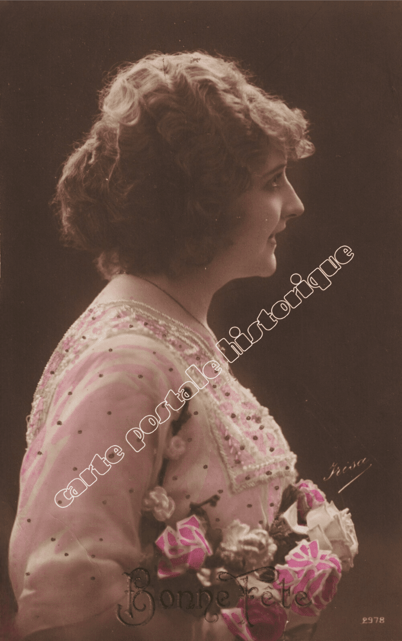Bonne Fête - Femme au bouquet - 1916