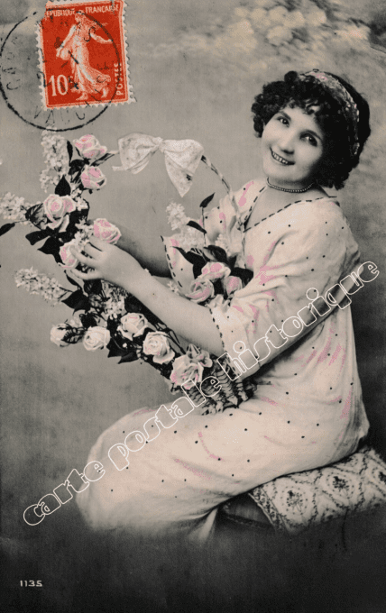 Femme à la corbeille de fleurs - 1914