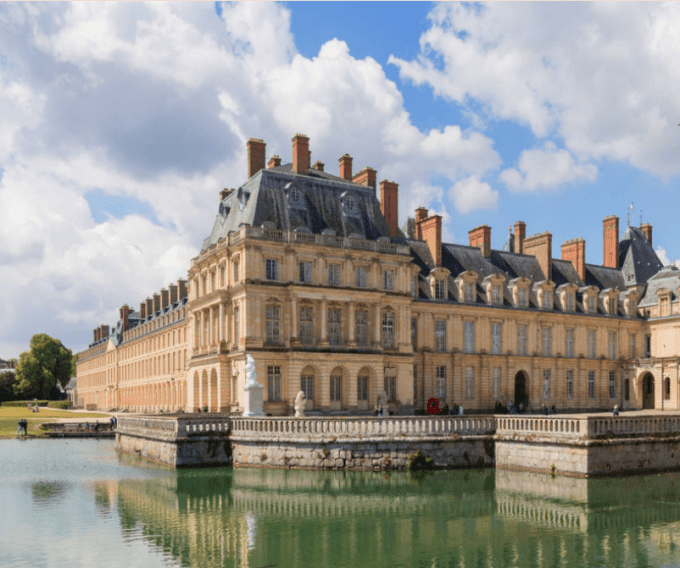 FONTAINEBLEAU - Le Palais - Terrasse de l'Etang des Carpes et de l'Allée Louis XV - 2025