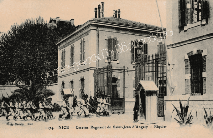 Pack 10 cartes - Caserne