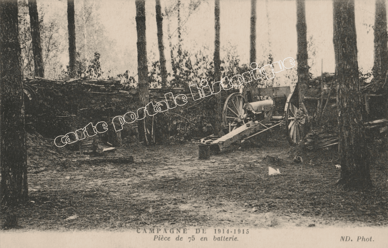 Pièce de 75 en batterie - 1915