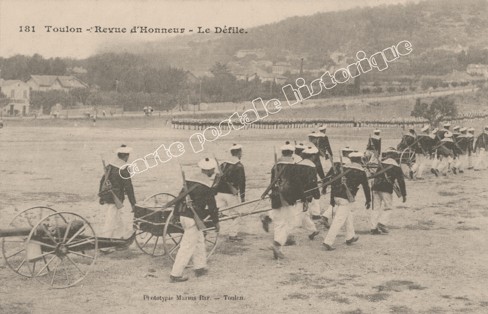 TOULON - Revue d'Honneur - Le Défilé - 1917
